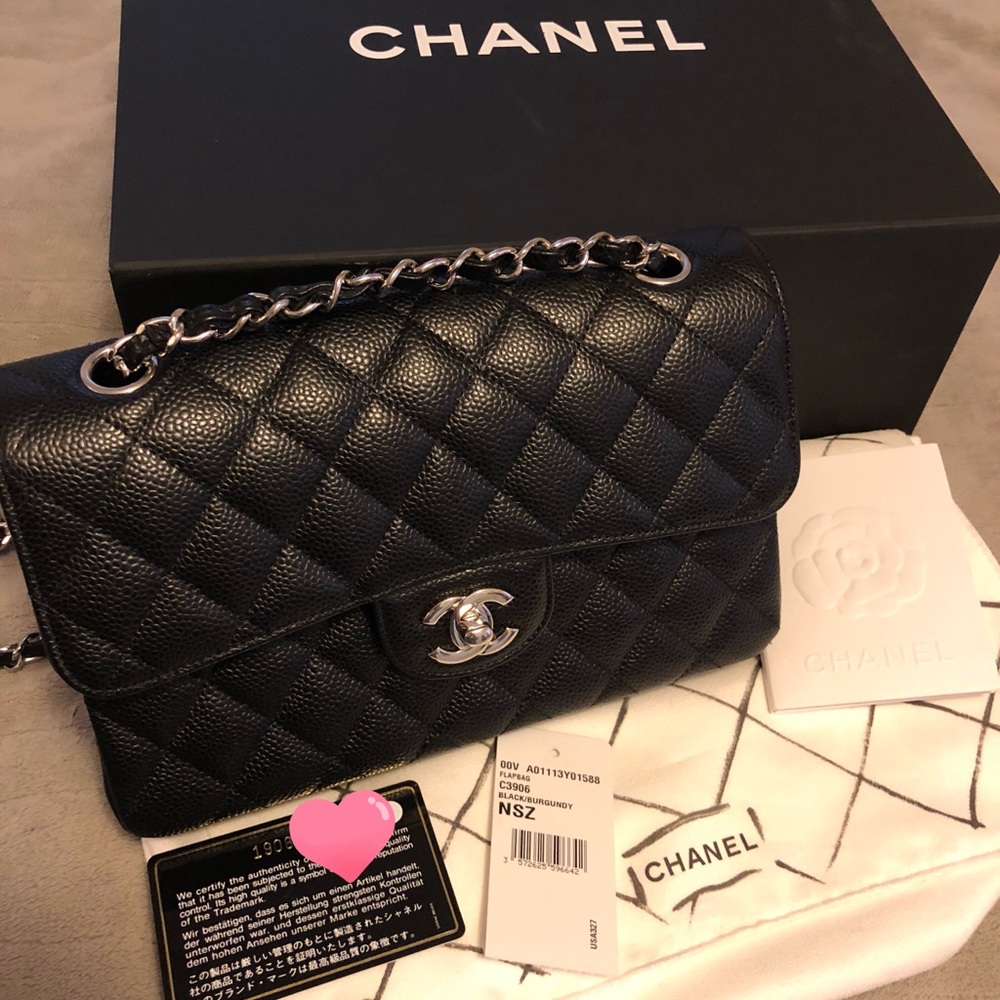 ❌SOLD❌ Chanel black caviar small classic flap